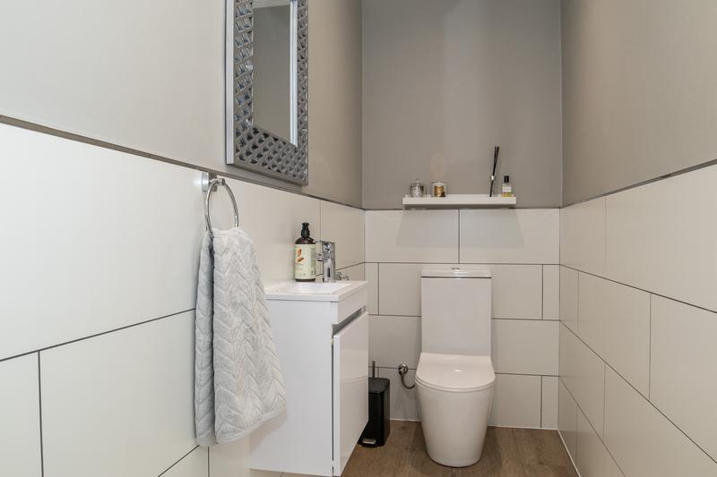 3 Bedroom Property for Sale in Constantia Western Cape